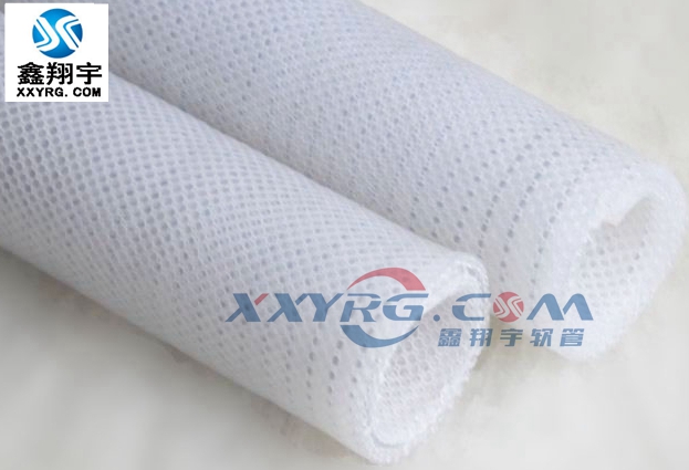衛(wèi)生制藥級(jí)鉑金硫化鋼絲增強(qiáng)硅膠軟管